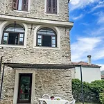 1 By Interhome Tavole