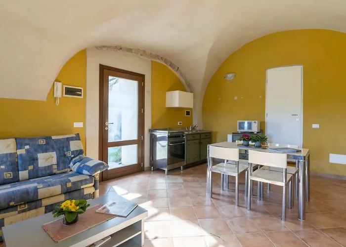 1 By Interhome *